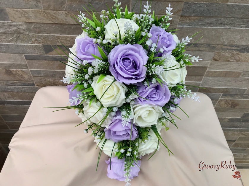Lilac White Roses Fresh Look Ice Lilac Roses With Heather & Gypsophila *Special Edition ...
