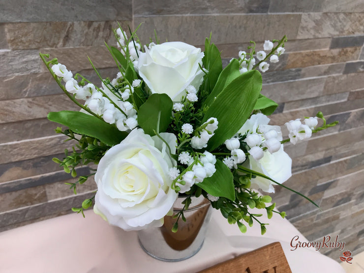 Fresh Look Ivory Roses With Lily of the Valley *Special Edition*