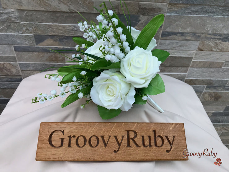 Fresh Look Ivory Roses With Lily of the Valley *Special Edition*