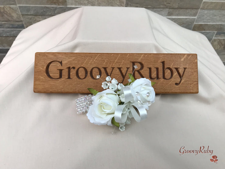 Fresh Look Ivory Roses With Lily of the Valley *Special Edition*