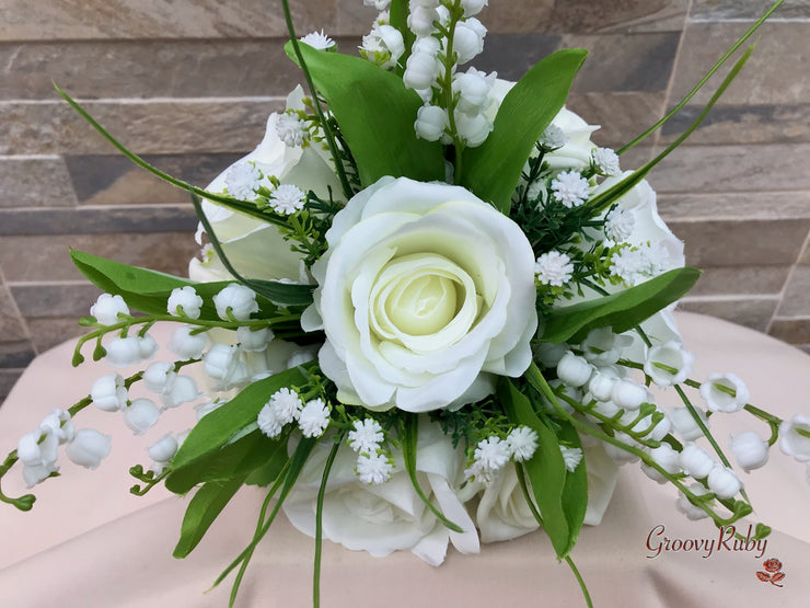 Fresh Look Ivory Roses With Lily of the Valley *Special Edition*