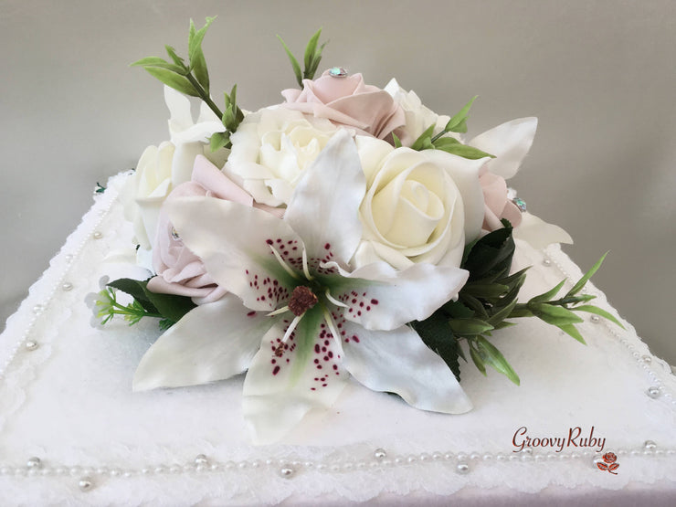 Small Tiger Lilies & Vintage Mocha Pink Roses With Foliage