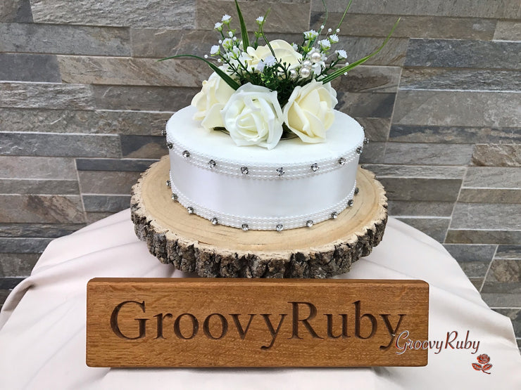 Chantilly Cream With Pearls & Foliage
