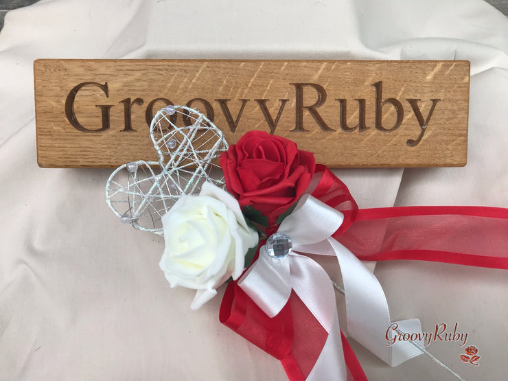Light Red Roses With Gypsophila