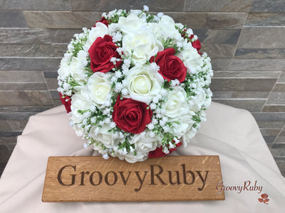 Light Red Roses With Gypsophila