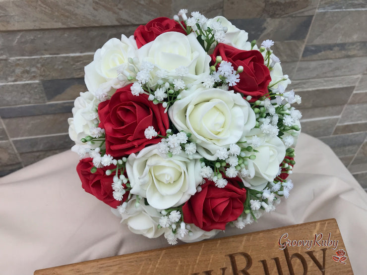 Light Red Roses With Gypsophila
