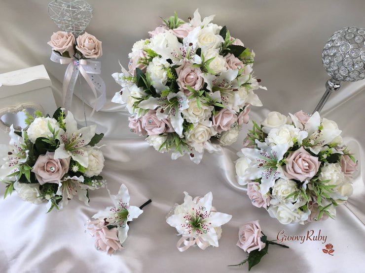 Small Tiger Lilies & Vintage Mocha Pink Roses With Foliage