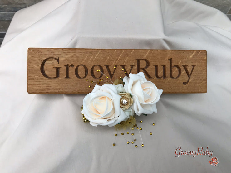 Champagne, Light Gold & Ivory Roses With Gypsophila