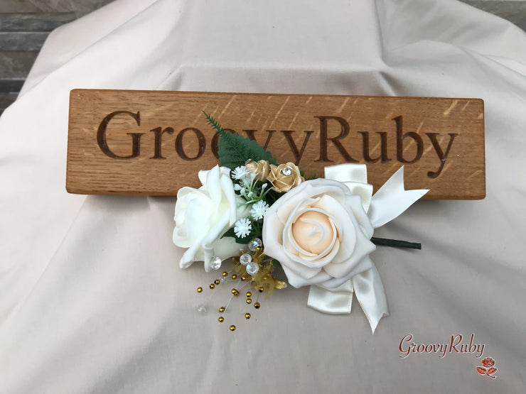 Champagne, Light Gold & Ivory Roses With Gypsophila