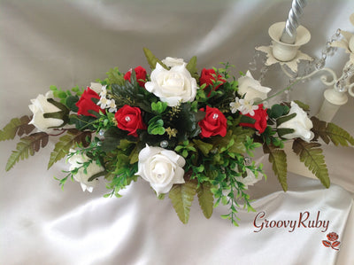 Red & Ivory Rose Table Centrepiece