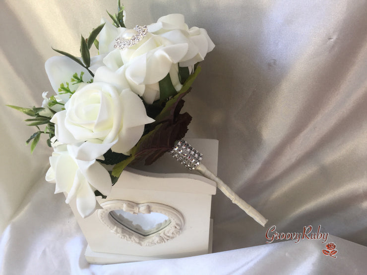 Tiger Lily & Ivory Rose Pearl Brooch With Foliage