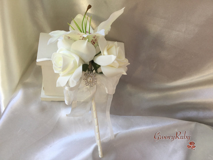 Tiger Lily & Ivory Rose Pearl Brooch With Foliage