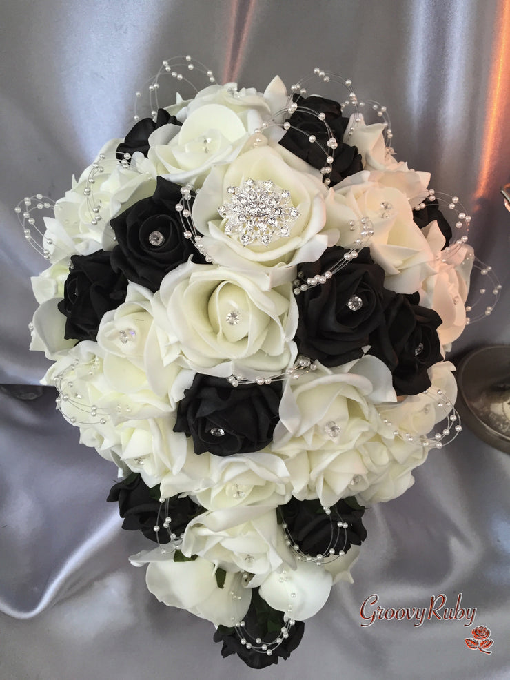 Black & Ivory Rose With Pearls & Brooch Crystal