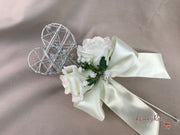 Ivory Glitter Roses With Pearls & Gypsophila
