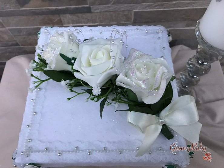 Ivory Glitter Roses With Pearls & Gypsophila