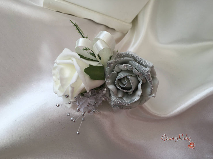 Silver Glitter Rose With Silver Babies Breath