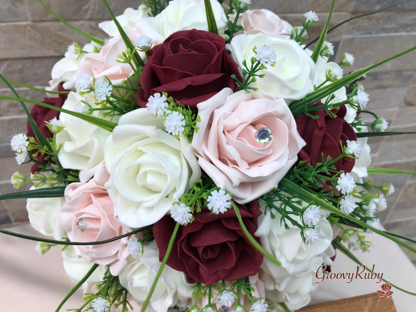 Mocha Pink & Burgundy Roses With Willow Grass & Gypsophila – GroovyRuby Ltd