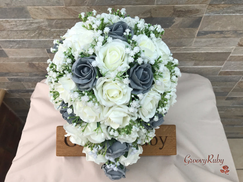 Grimey Roses Storm Grey Roses With Gypsophila – GroovyRuby Ltd