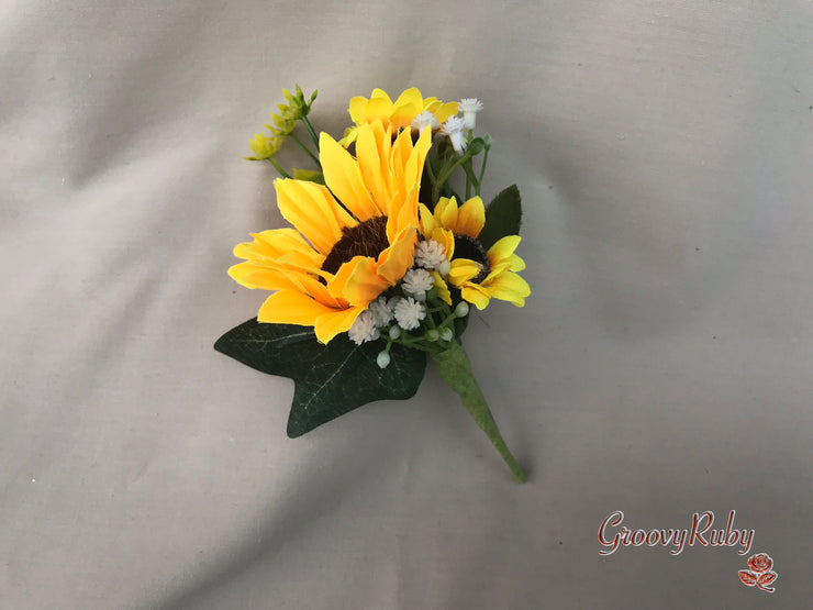 Sunflowers With Gypsophila
