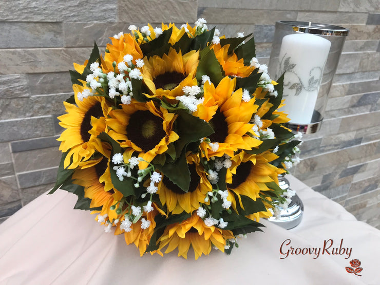 Sunflowers With Gypsophila