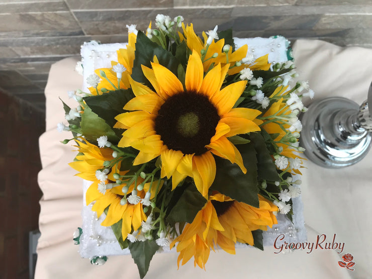 Sunflowers With Gypsophila
