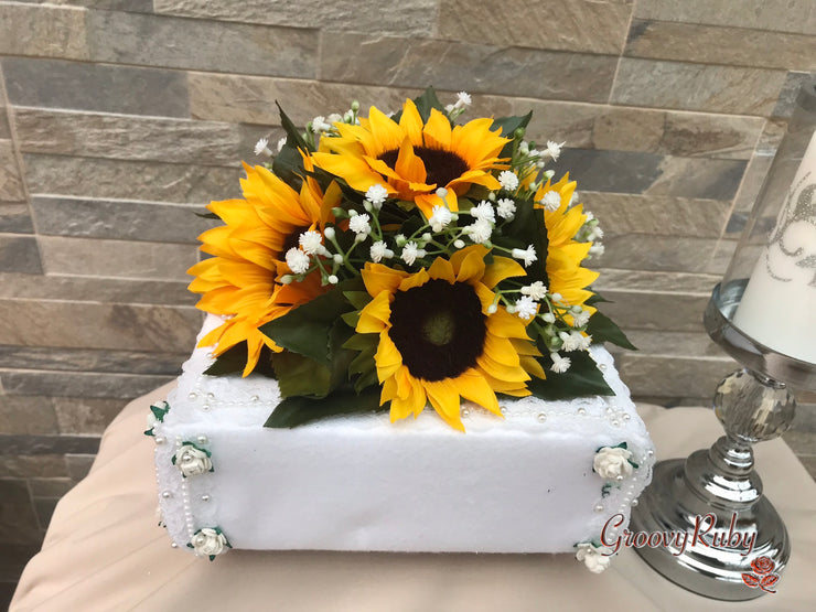 Sunflowers With Gypsophila