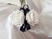 White & Navy Centred Calla Lilies With Roses – GroovyRuby Ltd